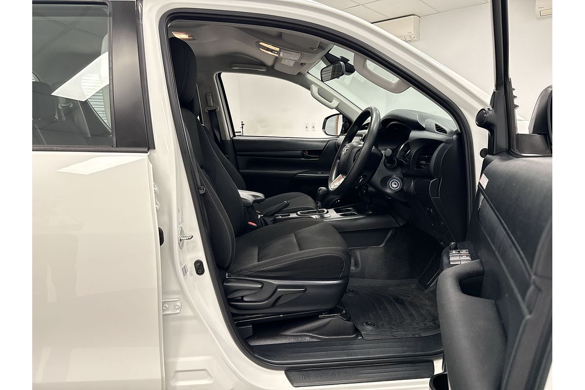 2023 Toyota Hilux SR GUN126R 4X4