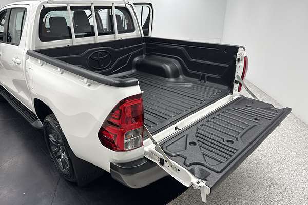 2023 Toyota Hilux SR GUN126R 4X4