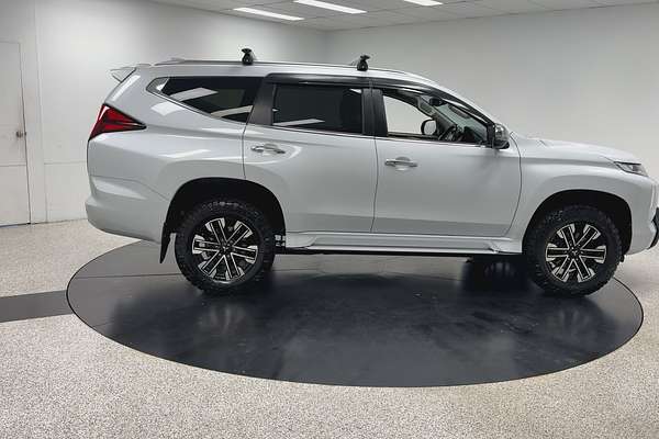 2020 Mitsubishi Pajero Sport GLS QF