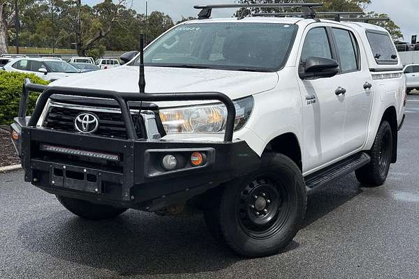 2018 Toyota Hilux SR GUN126R 4X4