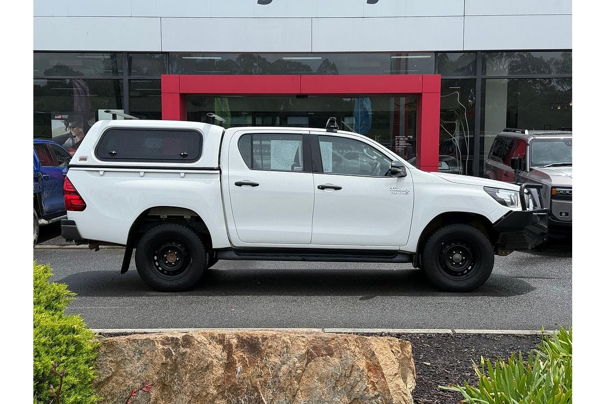 2018 Toyota Hilux SR GUN126R 4X4
