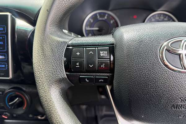 2018 Toyota Hilux SR GUN126R 4X4