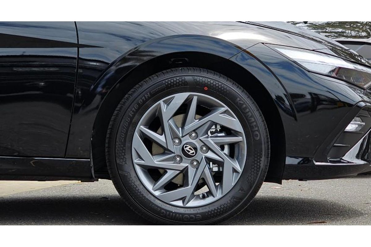 2025 Hyundai i30 Elite Hybrid CN7.V2