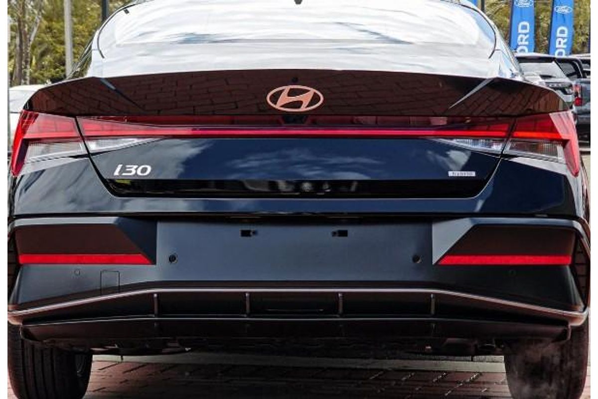 2025 Hyundai i30 Elite Hybrid CN7.V2