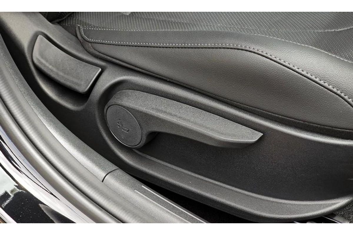 2025 Hyundai i30 Elite Hybrid CN7.V2