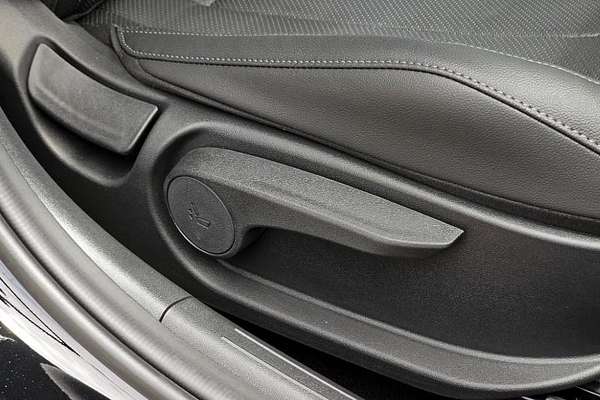 2025 Hyundai i30 Elite Hybrid CN7.V2