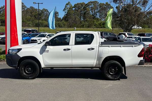 2017 Toyota Hilux Workmate GUN125R 4X4