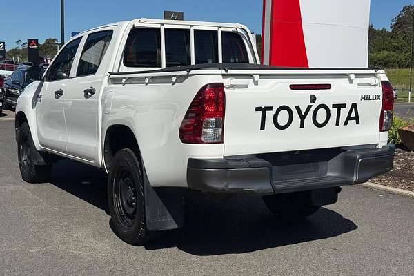 2017 Toyota Hilux Workmate GUN125R 4X4