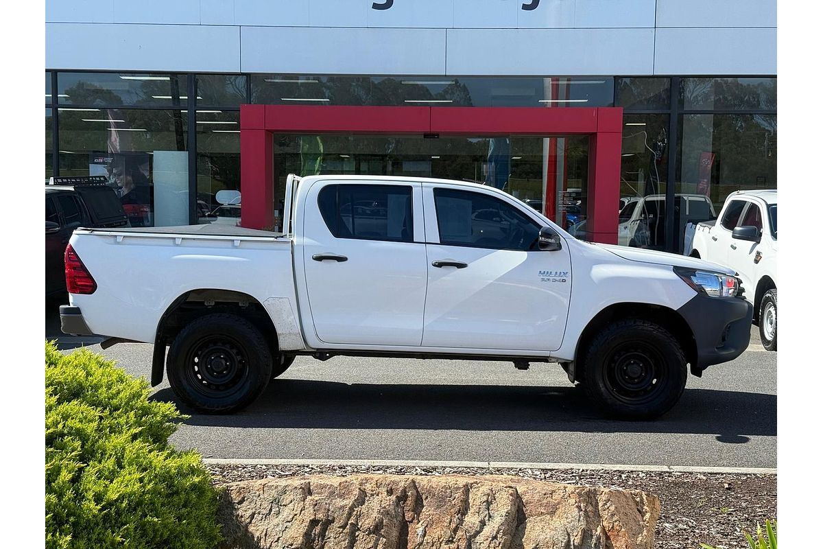 2017 Toyota Hilux Workmate GUN125R 4X4