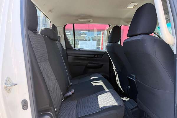 2017 Toyota Hilux Workmate GUN125R 4X4