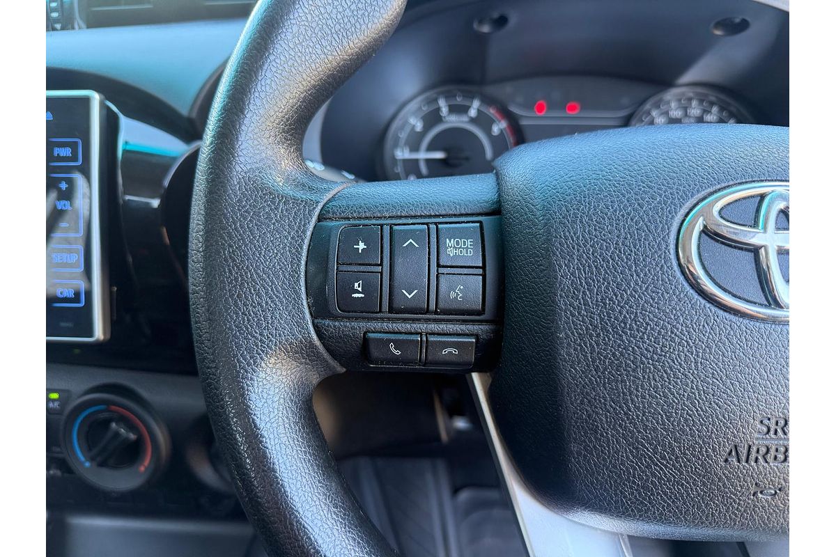 2017 Toyota Hilux Workmate GUN125R 4X4