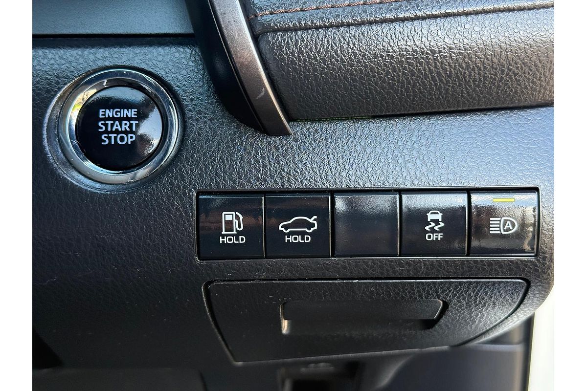 2018 Toyota Camry Ascent Sport ASV70R