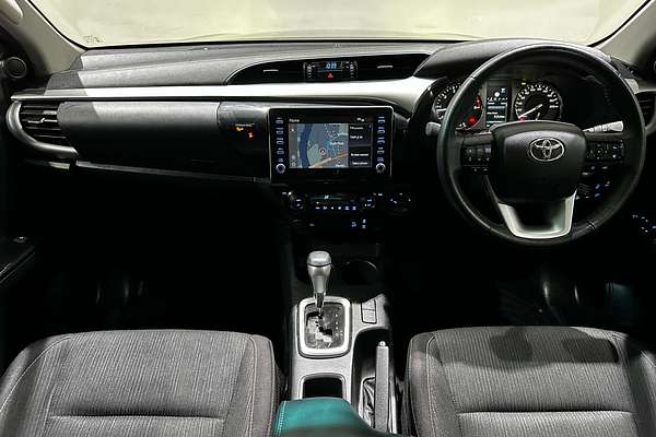 2023 Toyota Hilux SR5 GUN126R 4X4