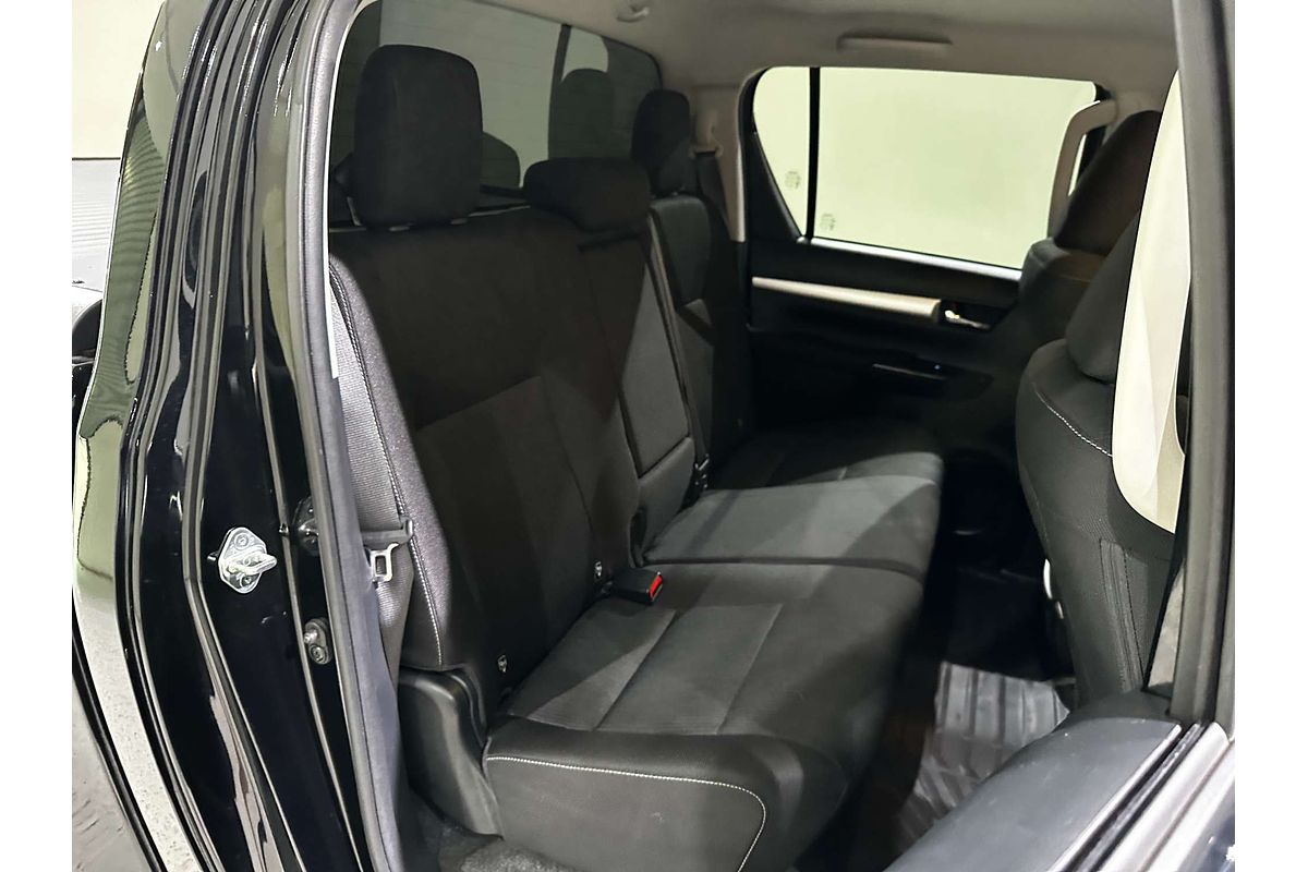 2023 Toyota Hilux SR5 GUN126R 4X4