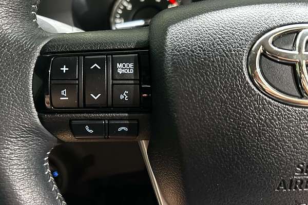 2023 Toyota Hilux SR5 GUN126R 4X4