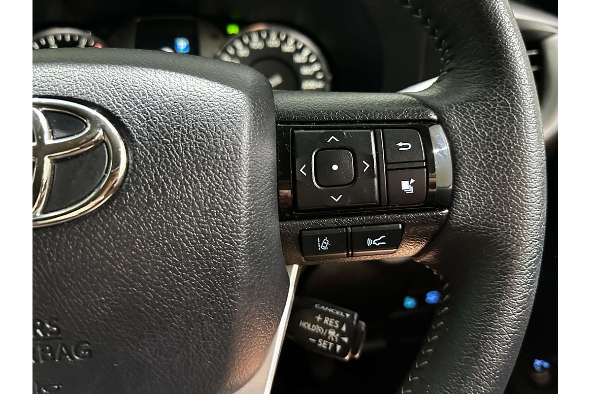 2023 Toyota Hilux SR5 GUN126R 4X4