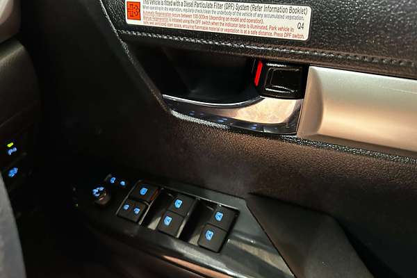2023 Toyota Hilux SR5 GUN126R 4X4