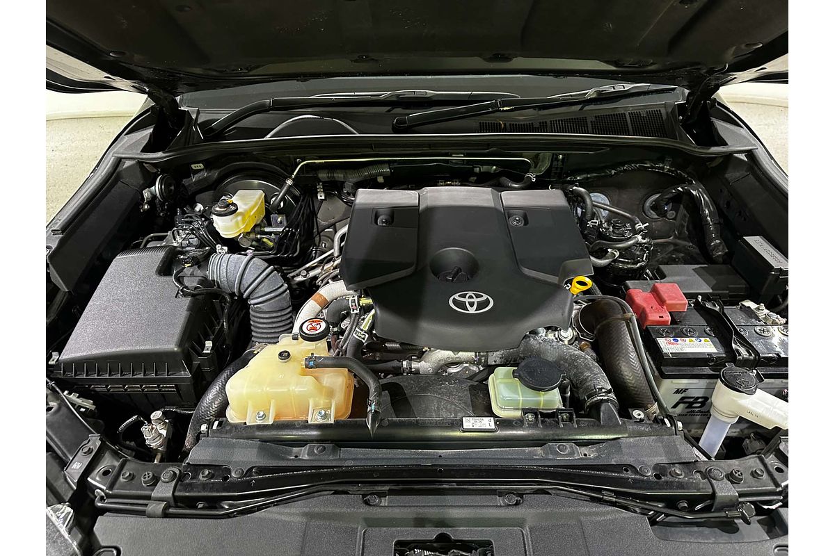 2023 Toyota Hilux SR5 GUN126R 4X4