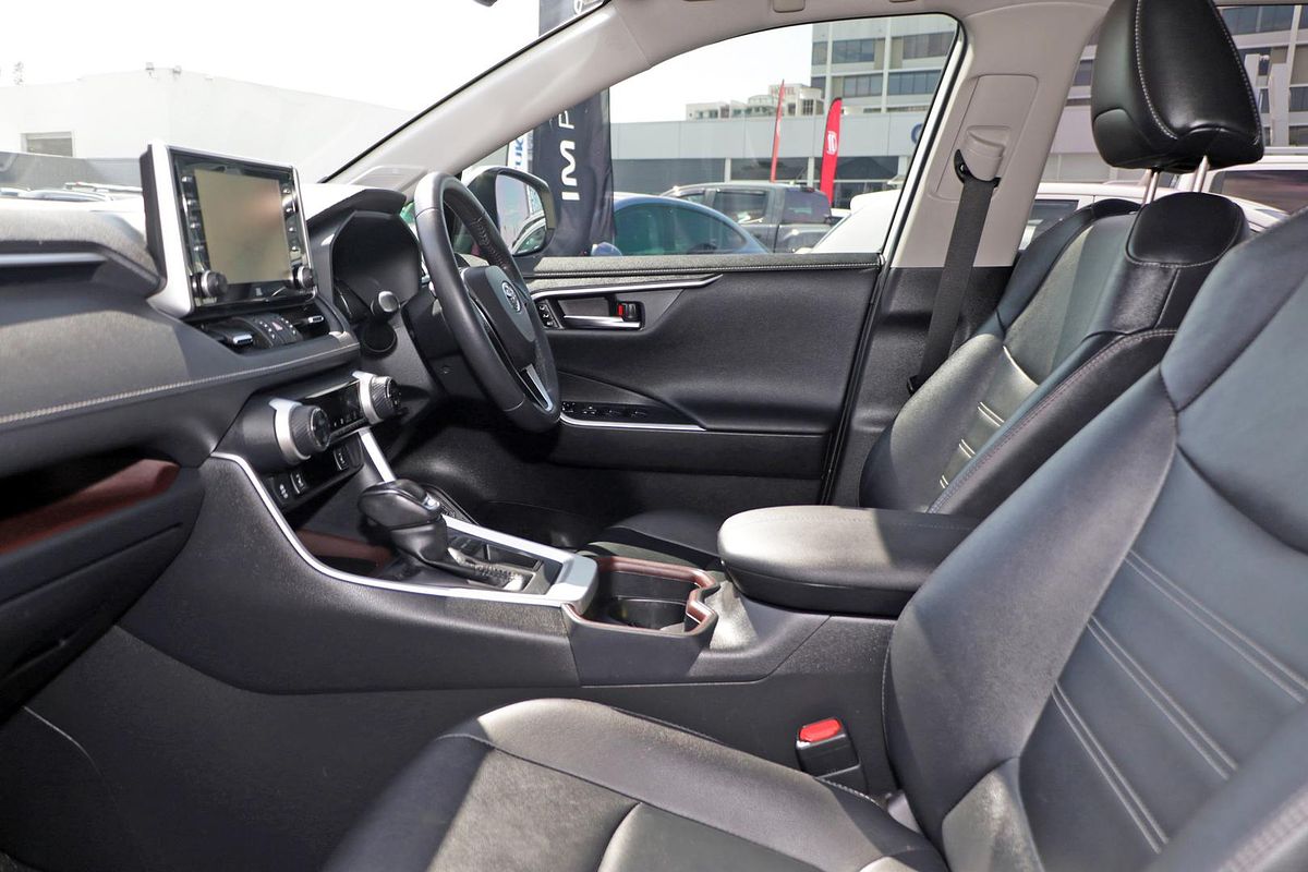 2020 Toyota RAV4 Cruiser MXAA52R