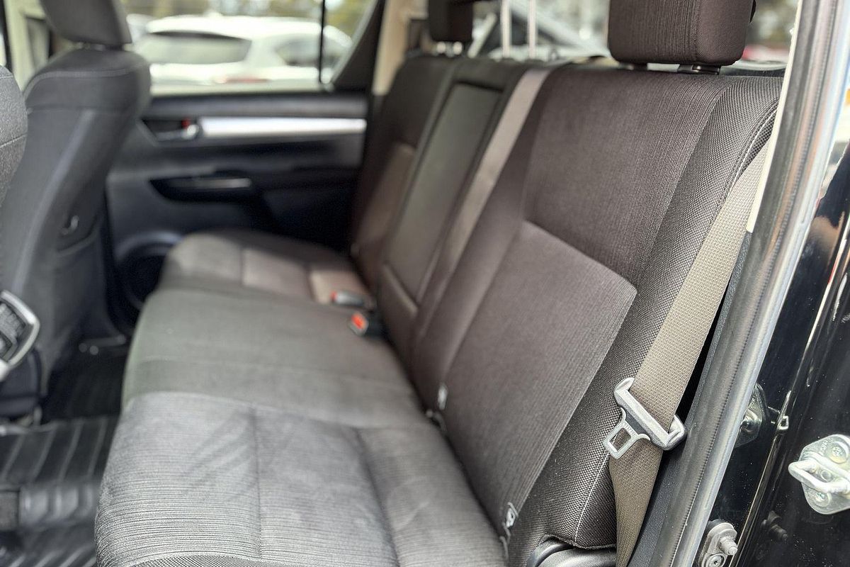 2021 Toyota Hilux SR5 GUN126R 4X4