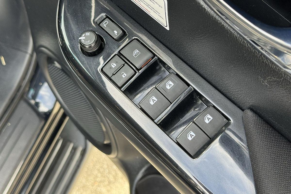 2021 Toyota Hilux SR5 GUN126R 4X4