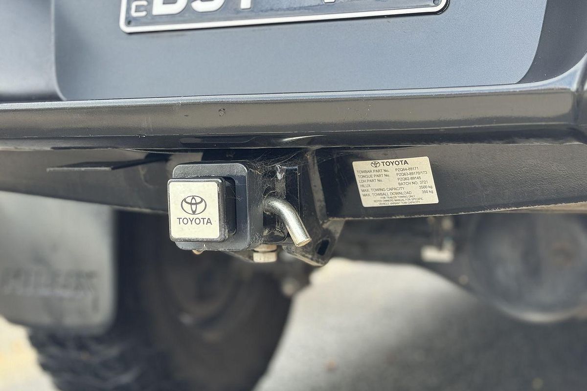 2021 Toyota Hilux SR5 GUN126R 4X4