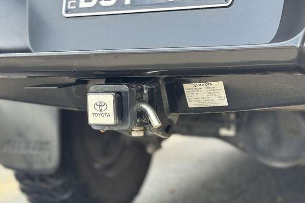 2021 Toyota Hilux SR5 GUN126R 4X4