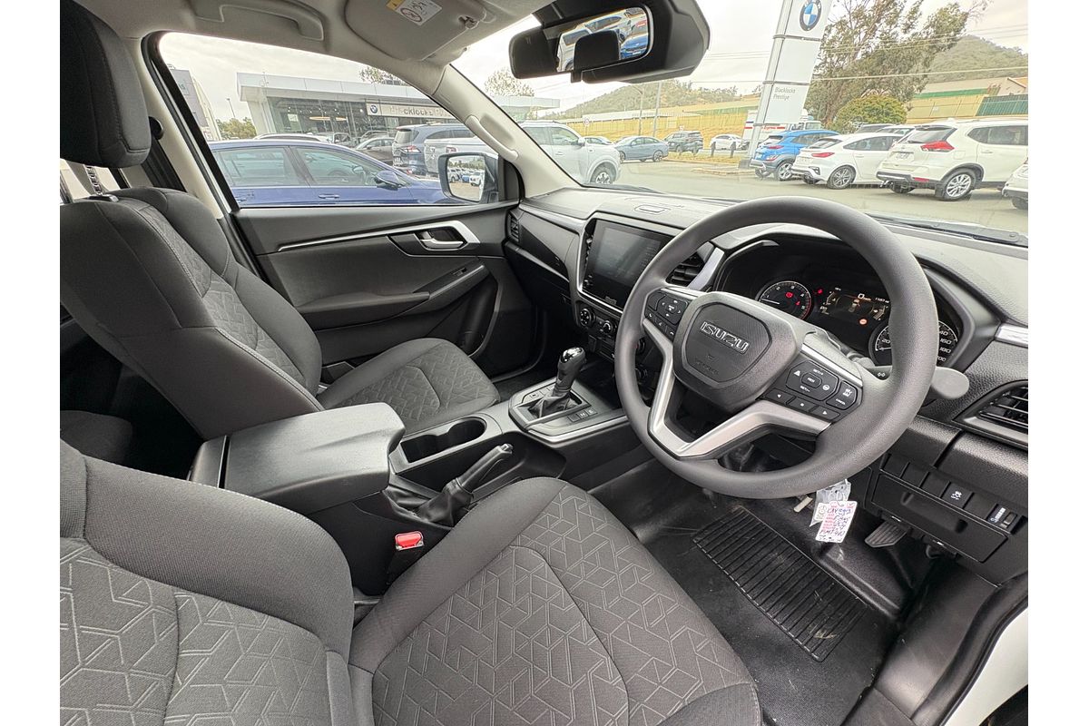 2024 Isuzu D-MAX LS-M 4X4