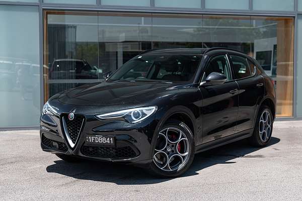 2017 Alfa Romeo Stelvio First Edition