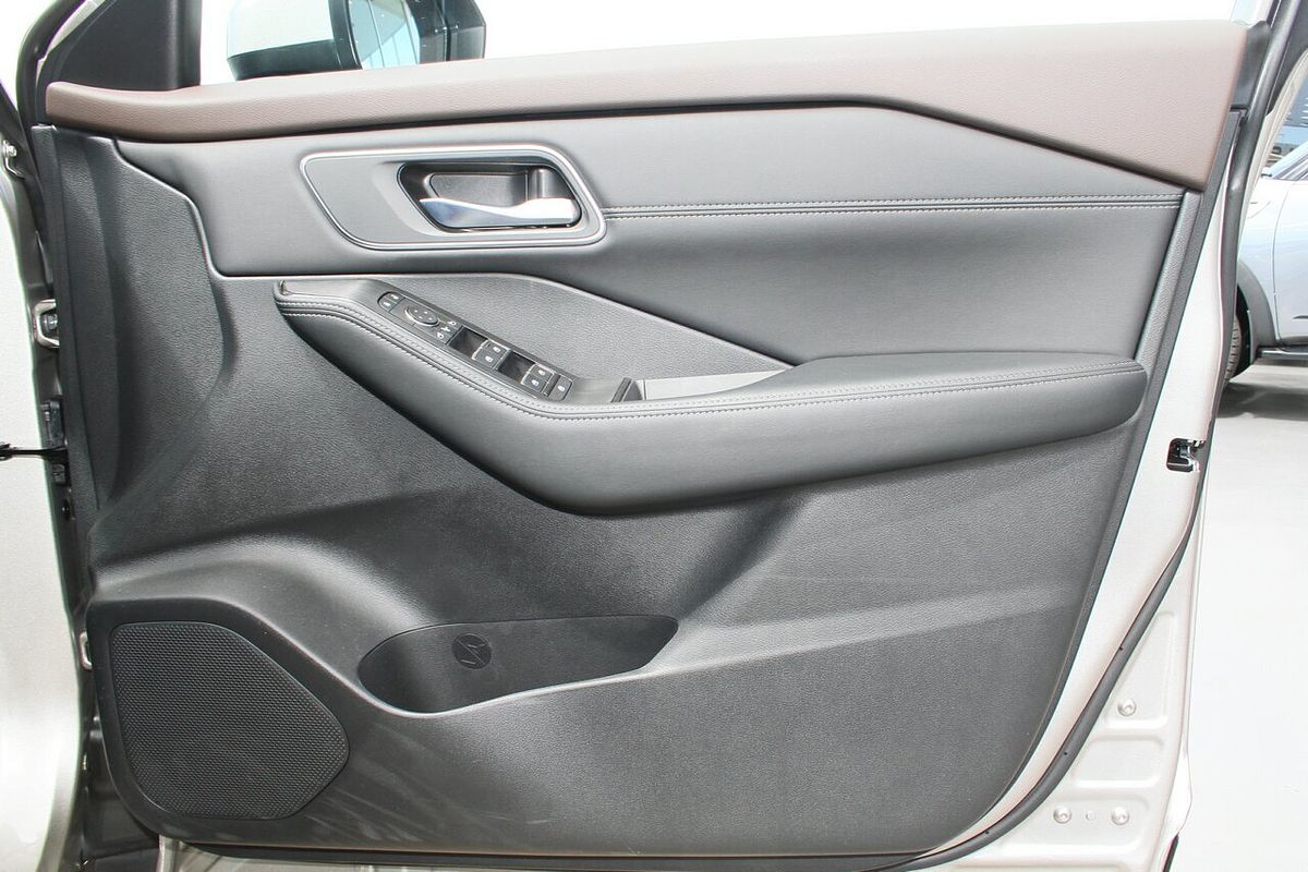 2025 Nissan X-TRAIL Ti e-POWER T33