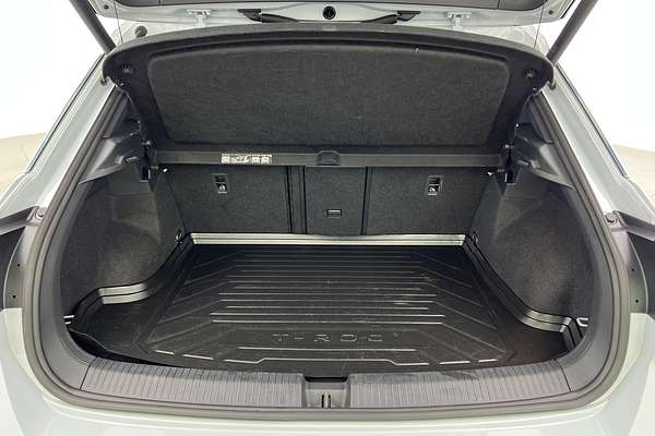 2021 Volkswagen T-Roc 140TSI Sport A11 thumb-17