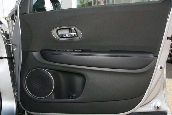 2019 Honda HR-V VTi-S