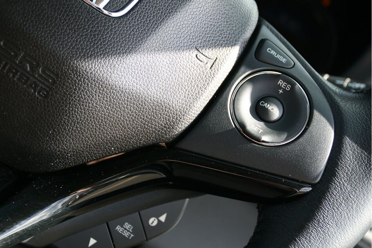 2019 Honda HR-V VTi-S