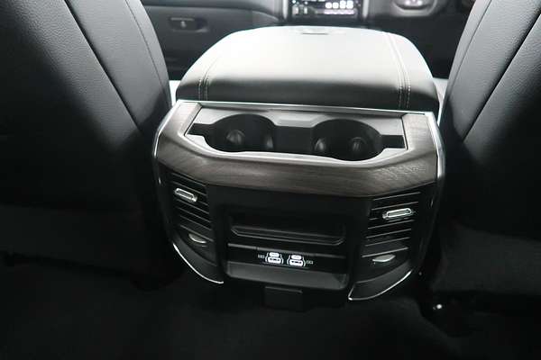 2025 RAM 2500 Laramie DJ 4X4