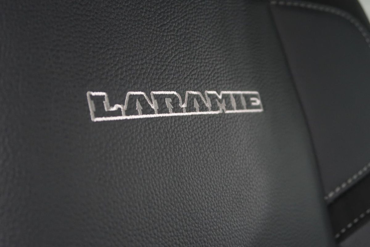 2025 RAM 2500 Laramie DJ 4X4