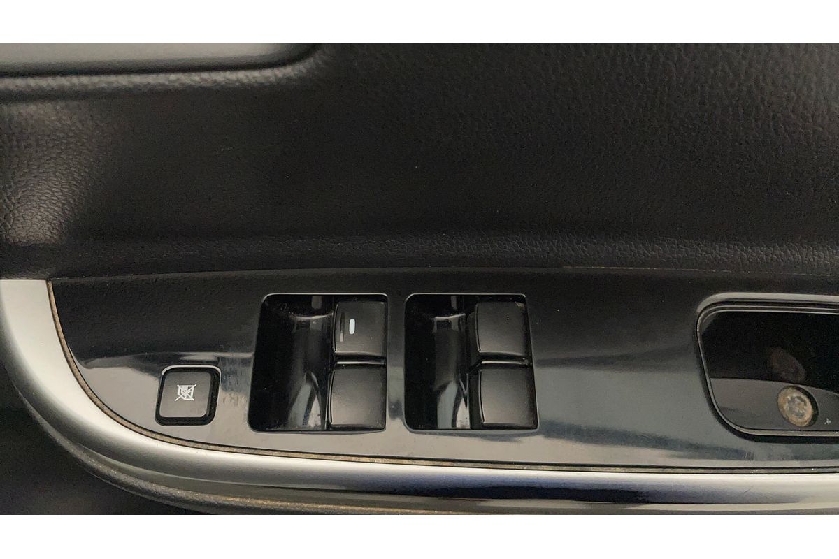 2020 Mitsubishi Triton GLS MR 4X4