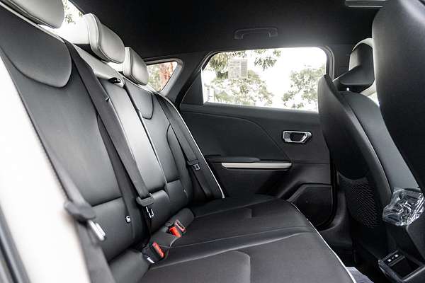 2025 Kia K4 GT-Line CL4m