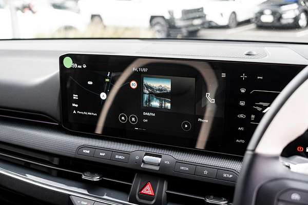 2025 Kia K4 GT-Line CL4m