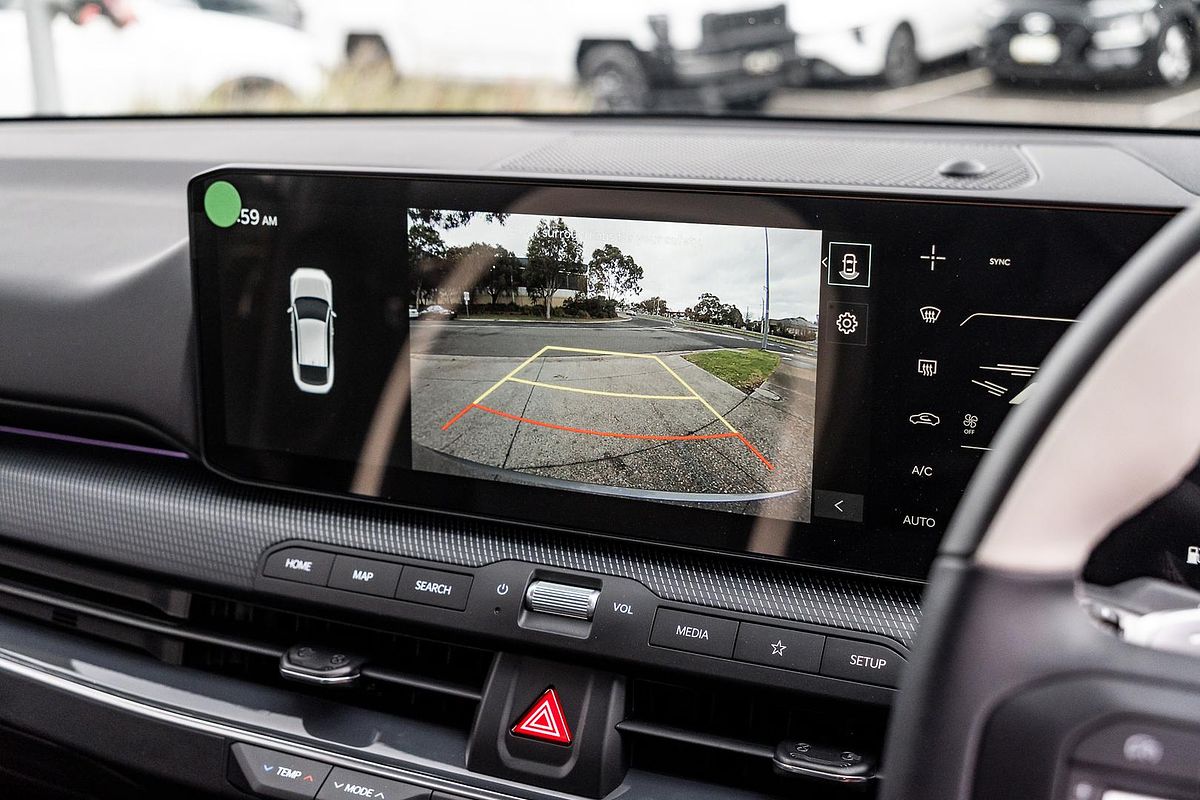 2025 Kia K4 GT-Line CL4m