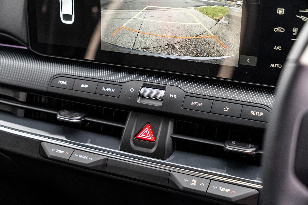 2025 Kia K4 GT-Line CL4m