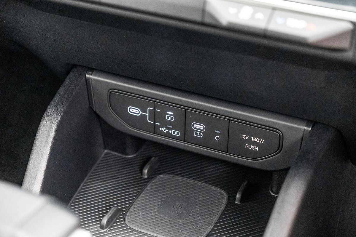 2025 Kia K4 GT-Line CL4m