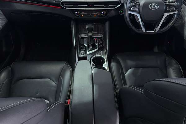 2020 LDV D90 Executive SV9A