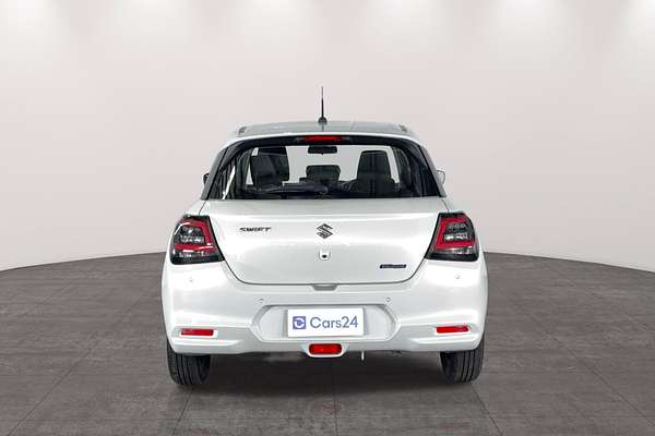 2024 Suzuki Swift Hybrid UZ