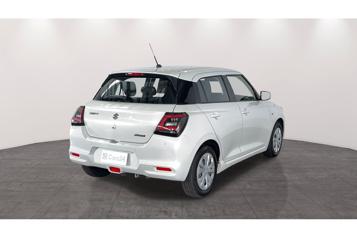 2024 Suzuki Swift Hybrid UZ