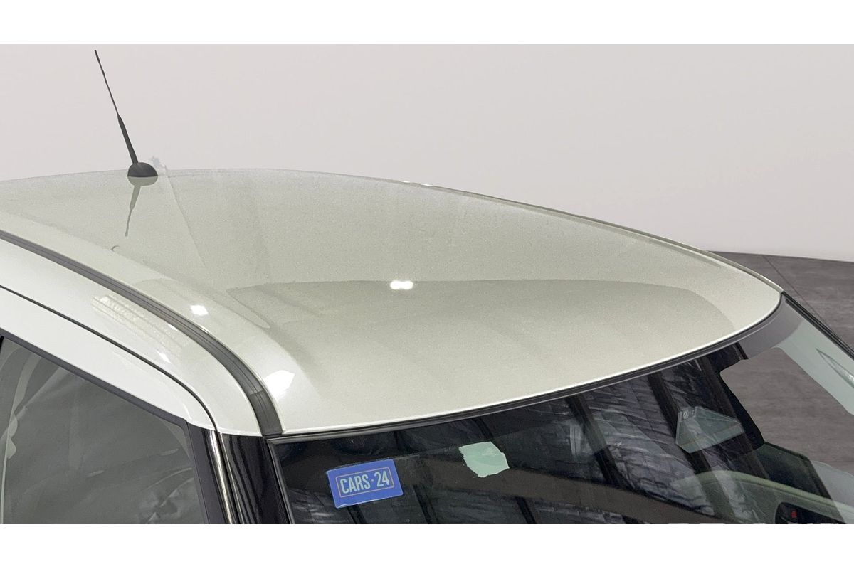 2024 Suzuki Swift Hybrid UZ