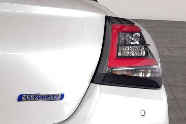 2024 Suzuki Swift Hybrid UZ