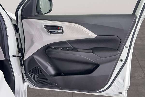 2024 Suzuki Swift Hybrid UZ