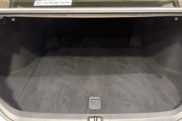 2022 Toyota Camry Ascent AXVA70R