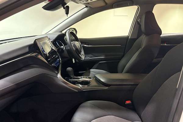 2022 Toyota Camry Ascent AXVA70R