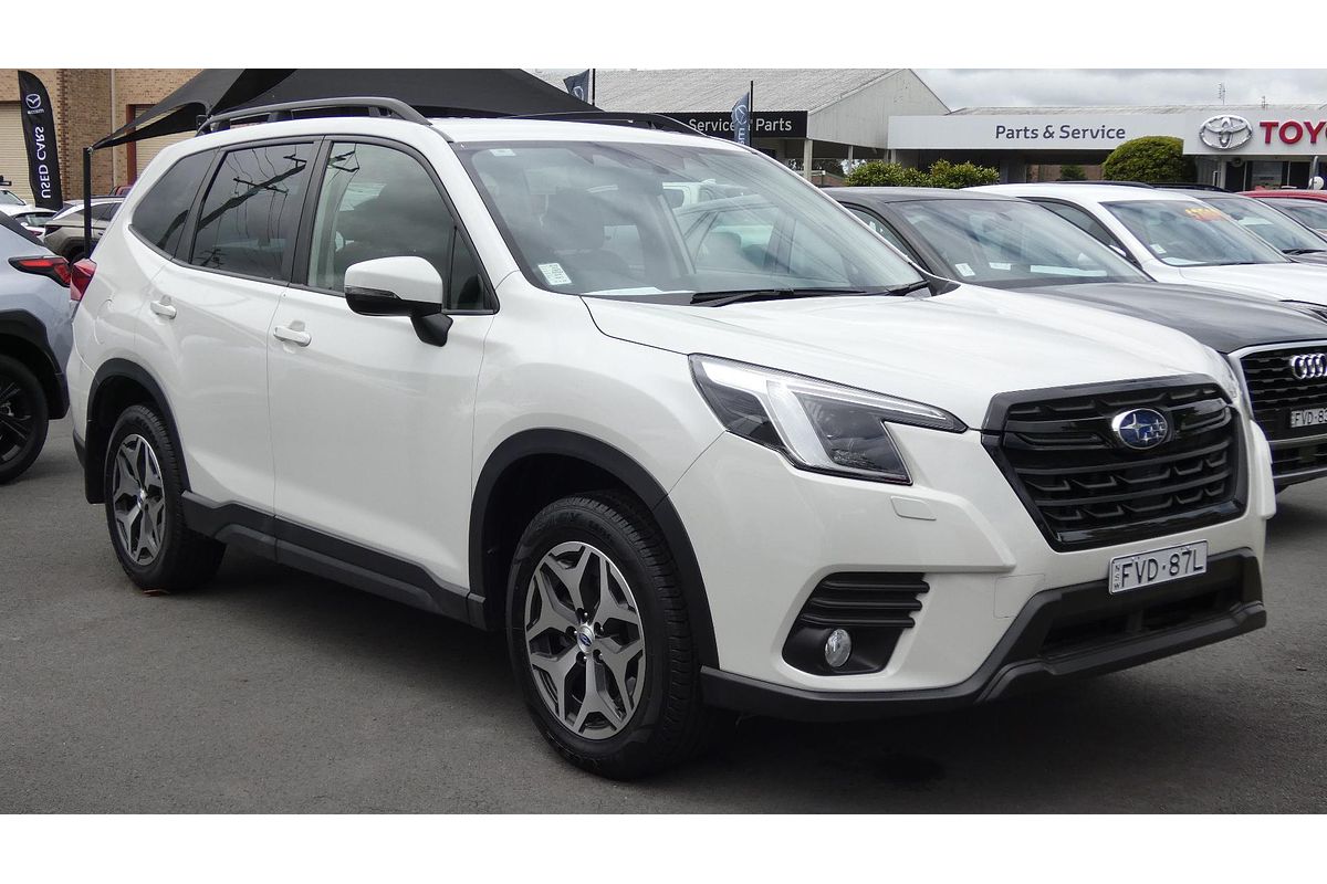 2023 Subaru Forester 2.5i S5